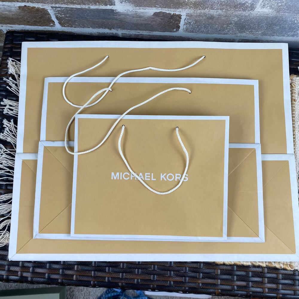 Set of 3 Michael Kors Shopping Gift Bags Size 19x15x7  15x11x6.5  10x8x4